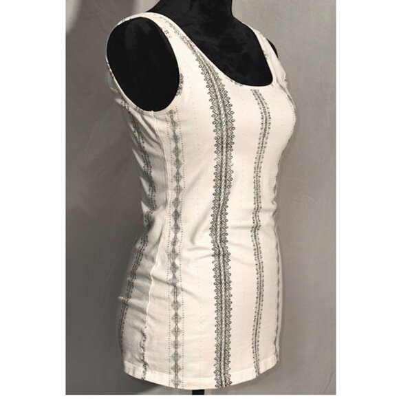 Maurices Black and White Tank Top Simple, Classic, Size Small - Picture 4 of 8